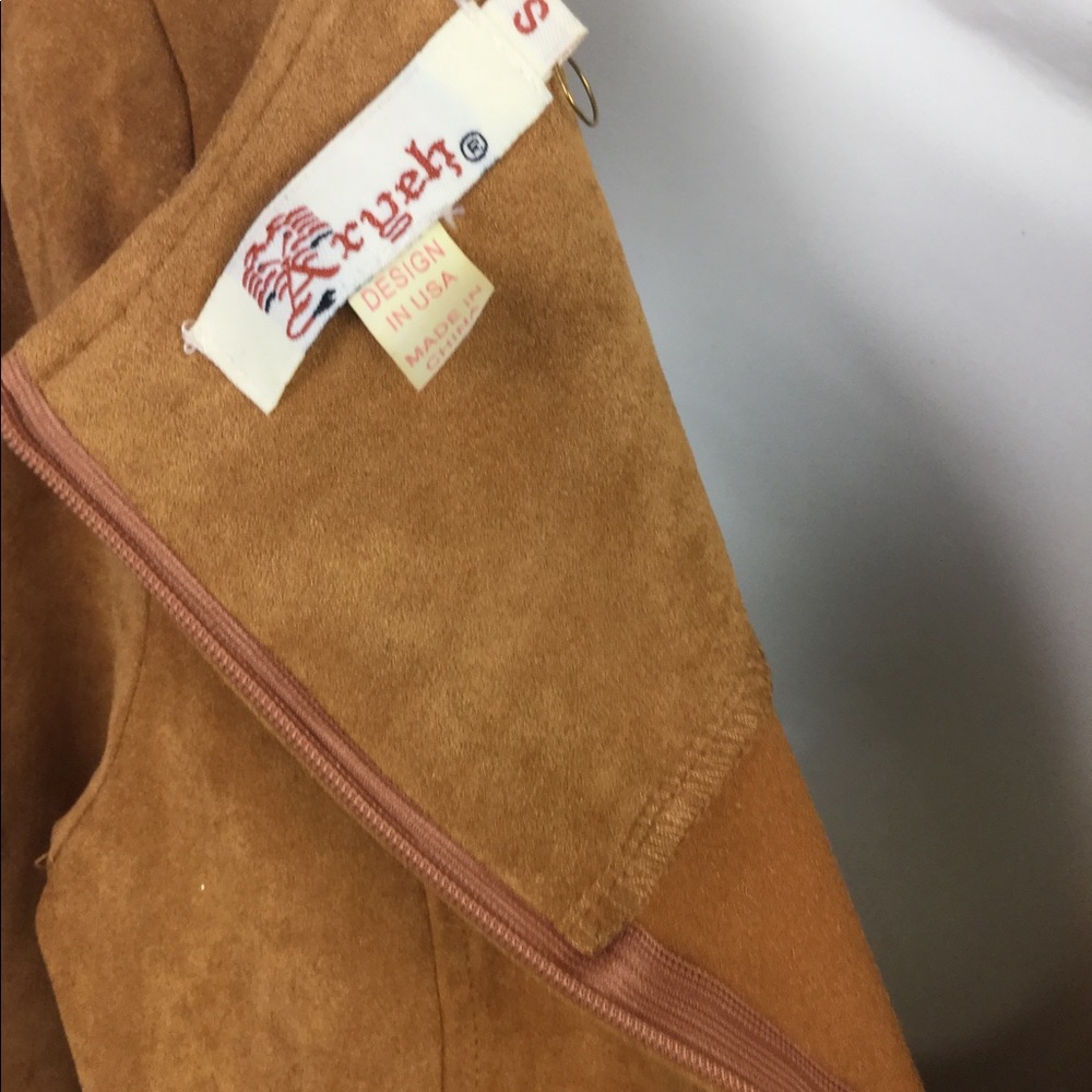 Aryeh SUEDE BELL SLEEVES RUFFLE DRESS CAMEL COLOR - Picture 5 of 6